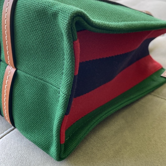 GUCCI Interlocking GG Web Canvas Tote - Picture 6 of 16